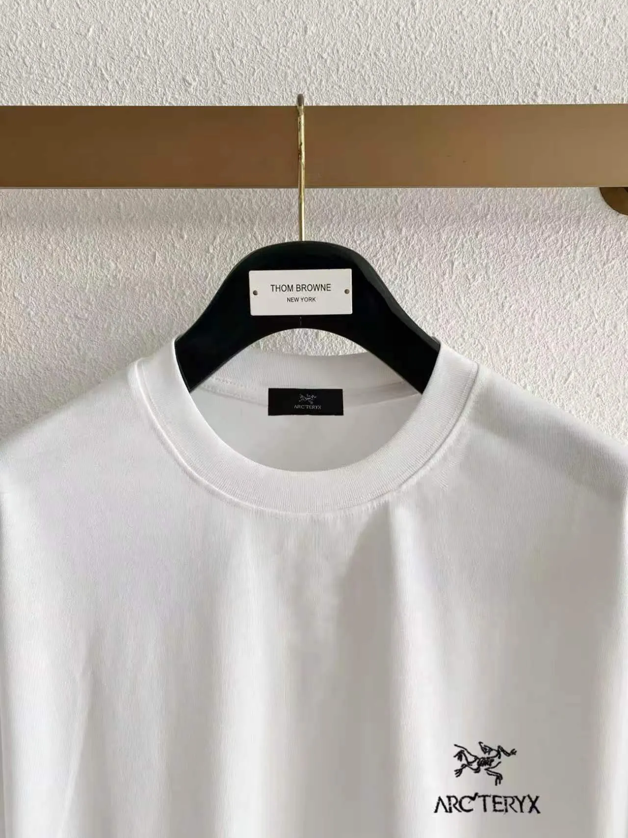 Arc’ter/ Classiclogo + New Arrival ， ， ， ， T Same Style。 :Black White Blue Gray Size:S（90-130 ） M（125-140 ） L（135-160 ） XL（160-180 ） XXL（180 ）